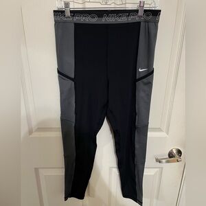 Nike Pro DriFit Leggings sz L